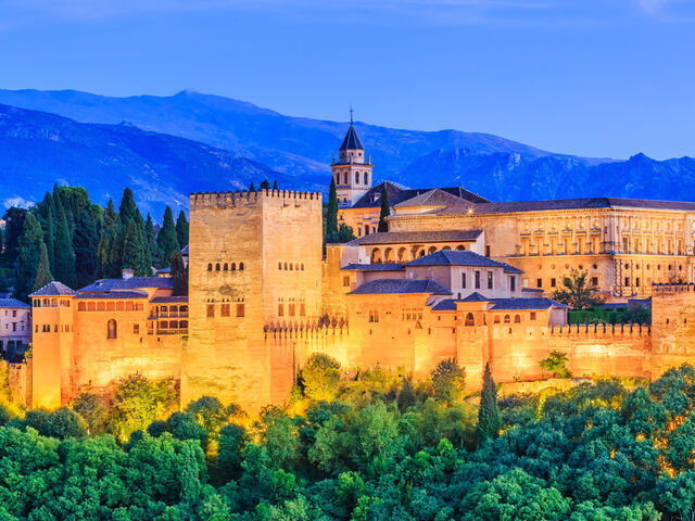 Elegant İspanya & Endülüs Turu Pegasus Hava Yolları İle 7 Gece (Ekstra Turlar Dahil) (BCN-MAD)