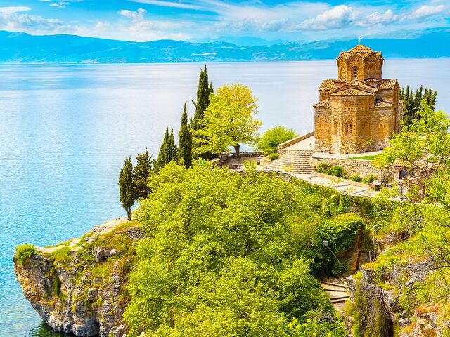 İzmir Çıkışlı Vizesiz Uçaklı Balkan Masalı Turu (Ekstra Turlar Dahil)