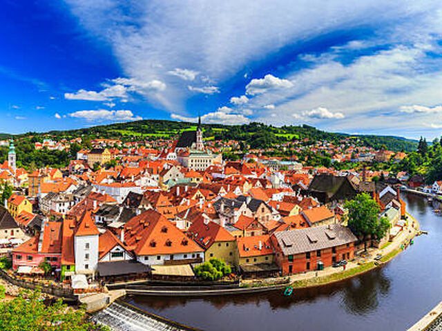 Süper Promosyon Express Prag-Viyana-Budapeşte Orta Avrupa Turu Pegasus HY İle 4 Gece (Prag Gidiş)