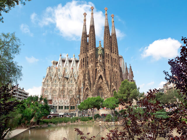 Yılbaşı Özel Barcelona Turu Türk Hava Yolları İle 3 Gece (BCN-BCN)