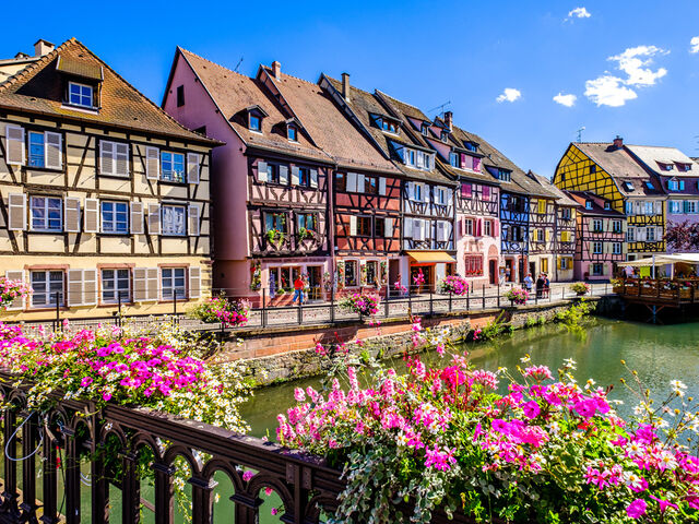 İzmir Kalkışlı Noel Pazarları Turu Sun Express Hava Yolları İle 3 Gece